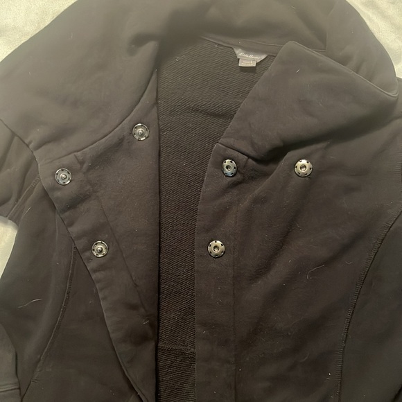 Eddie Bauer Fleece Jacket - Picture 4 of 9